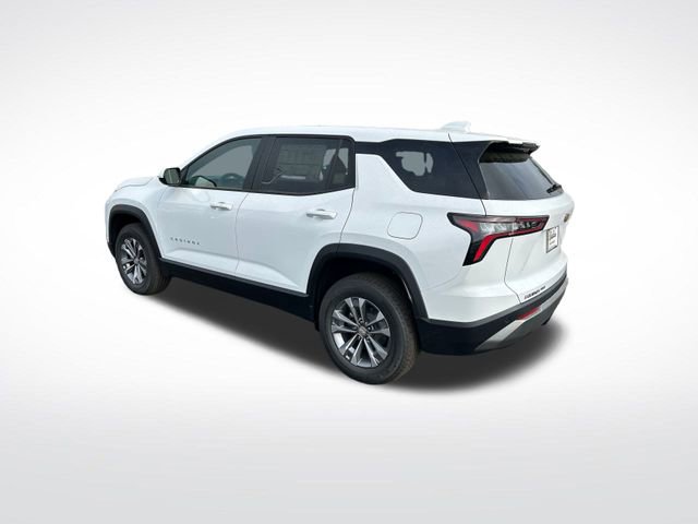 2026 Chevrolet Equinox LT photo 2