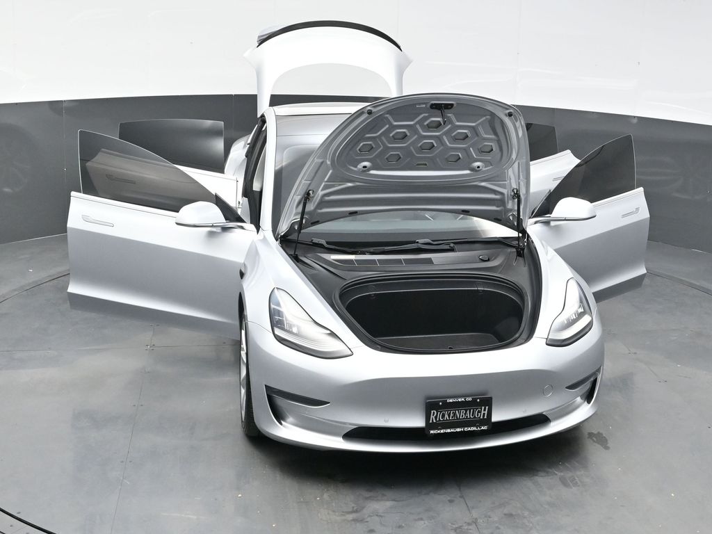 2018 Tesla Model 3 Long Range photo 32