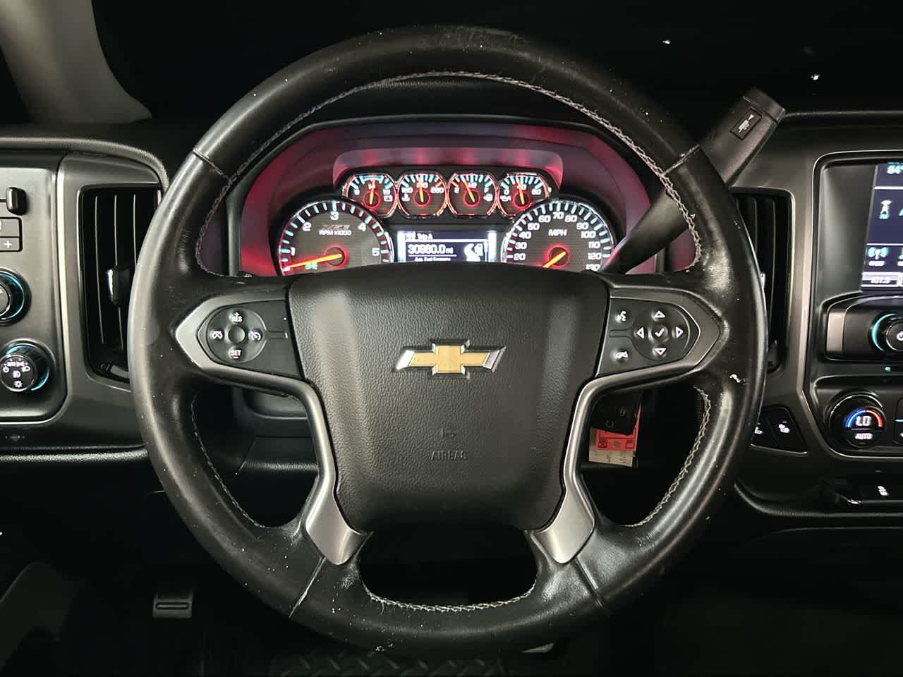 2017 Chevrolet Silverado 1500 LT photo 17