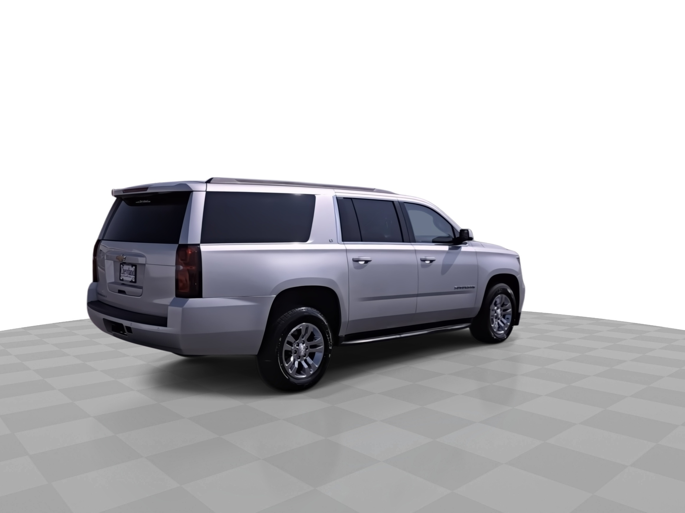 2017 Chevrolet Suburban LT photo 7