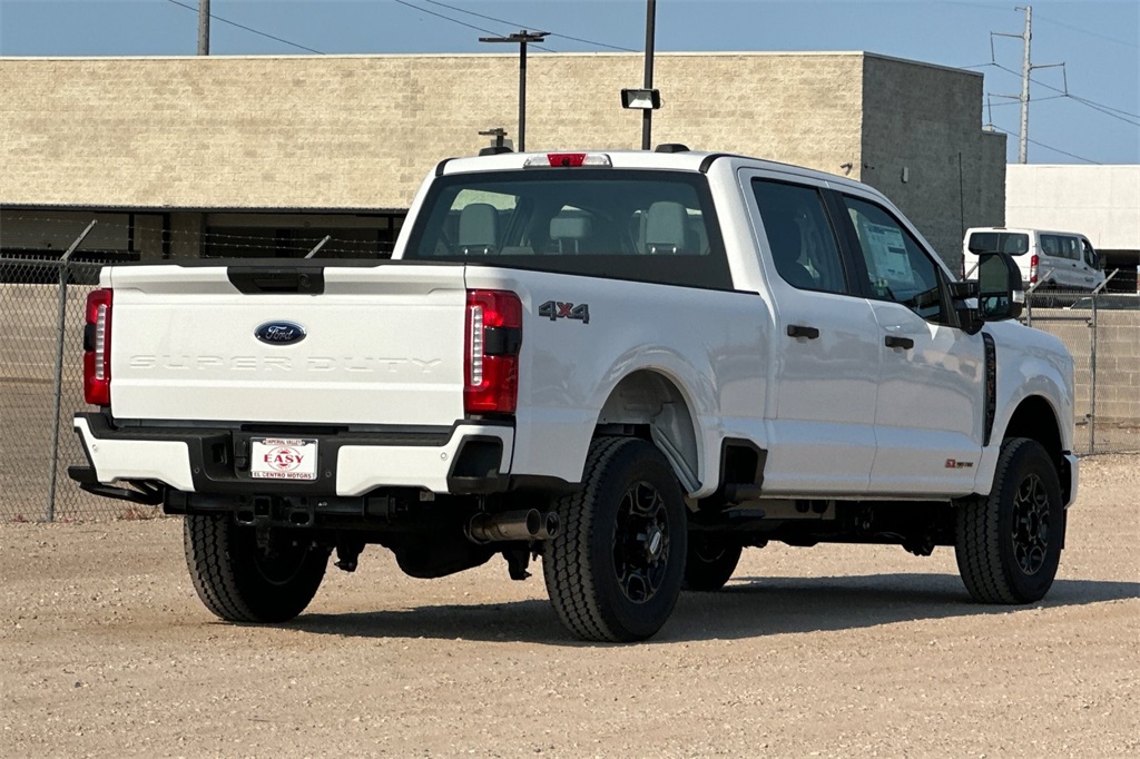 2025 Ford F-250 XL photo 4