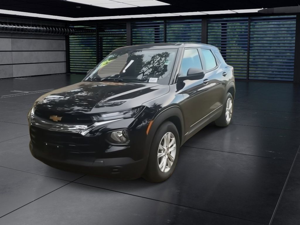 2023 Chevrolet Trailblazer LS photo 4