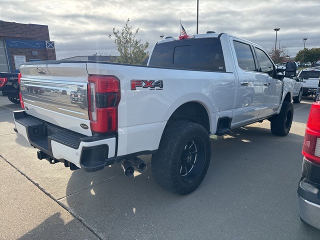 2024 Ford F-250 Platinum photo 4