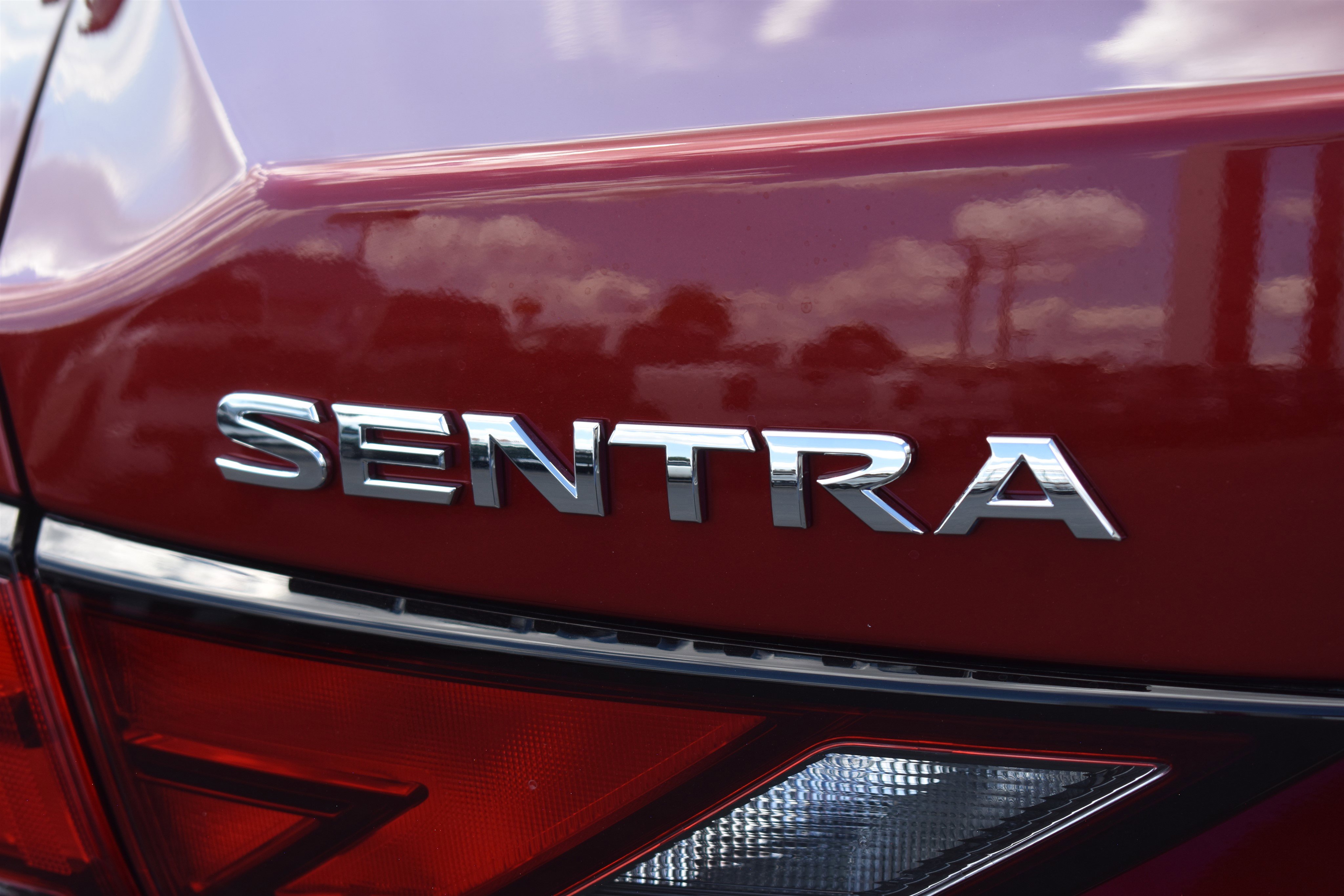 2025 Nissan Sentra SV photo 2