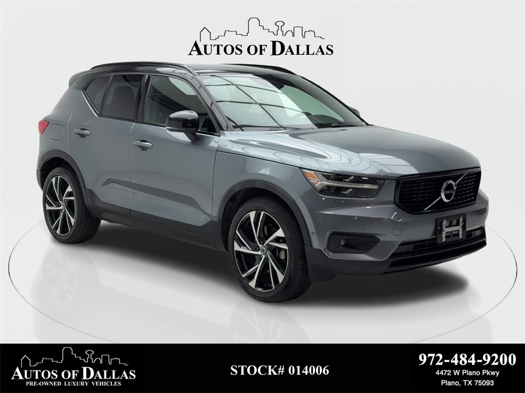 2019 Volvo XC40 R-Design's photo