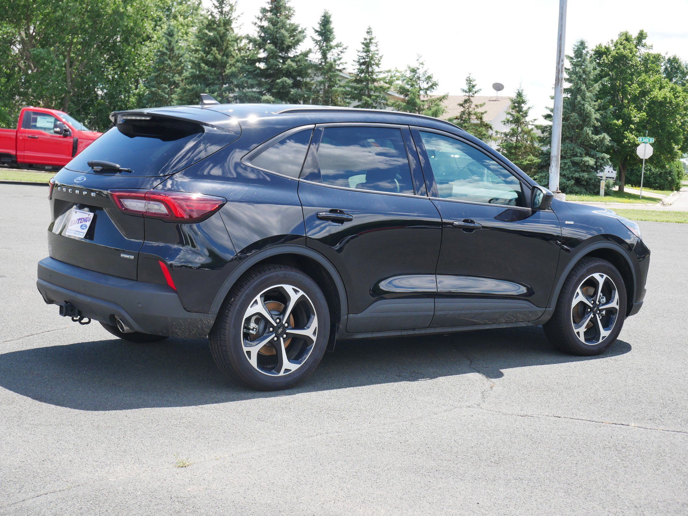 2025 Ford Escape ST-Line Select photo 3