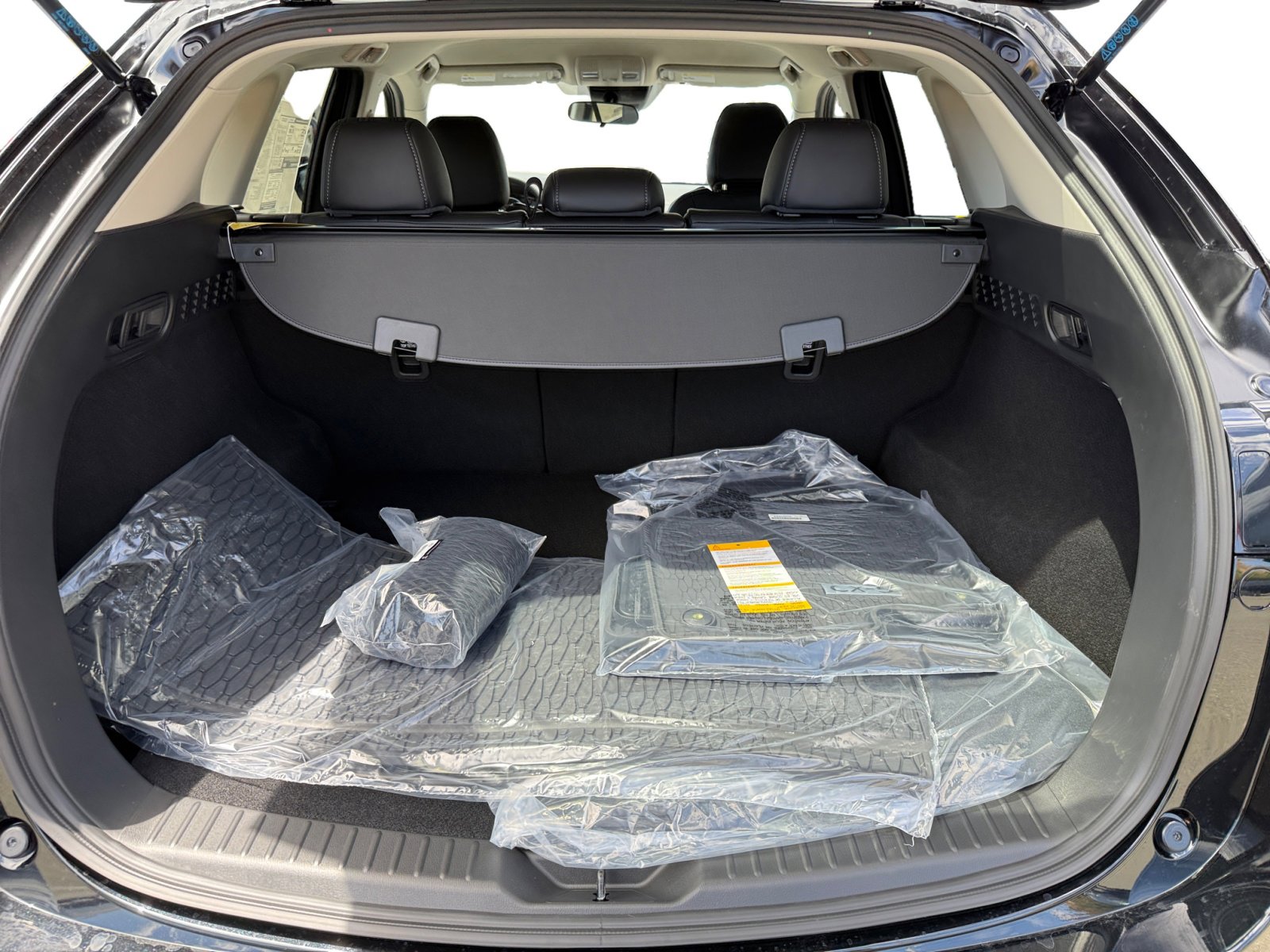 2025 Mazda CX-5 2.5 Select photo 17