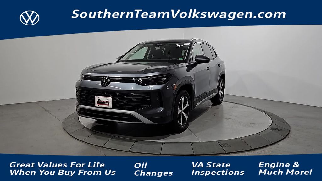 2026 Volkswagen Tiguan SE's photo