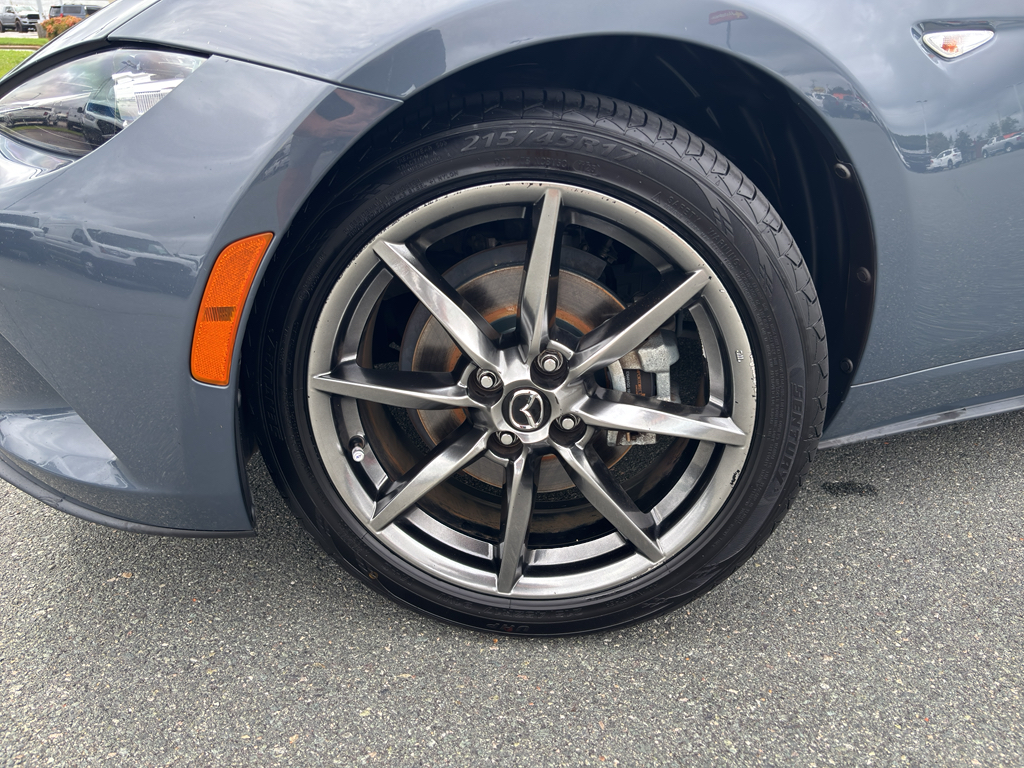 2021 Mazda MX-5 Miata Miata RF Grand Touring photo 12