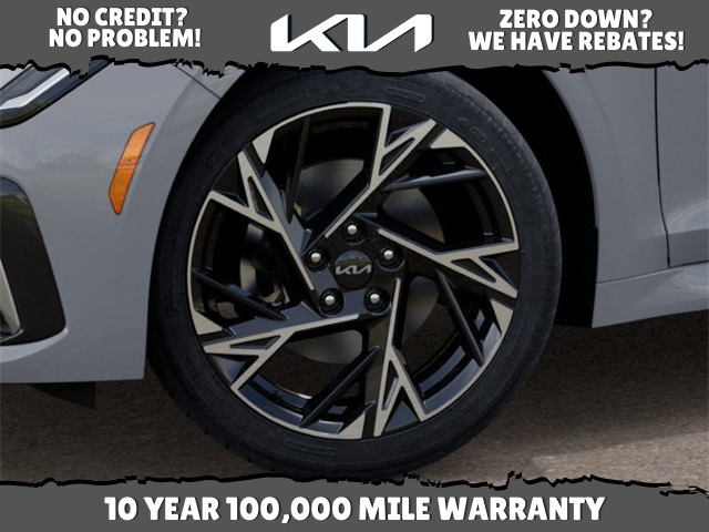 2026 Kia K5 GT-Line photo 7