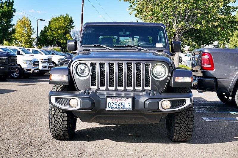 Certified Used 2021 Gray Jeep Overland image 4