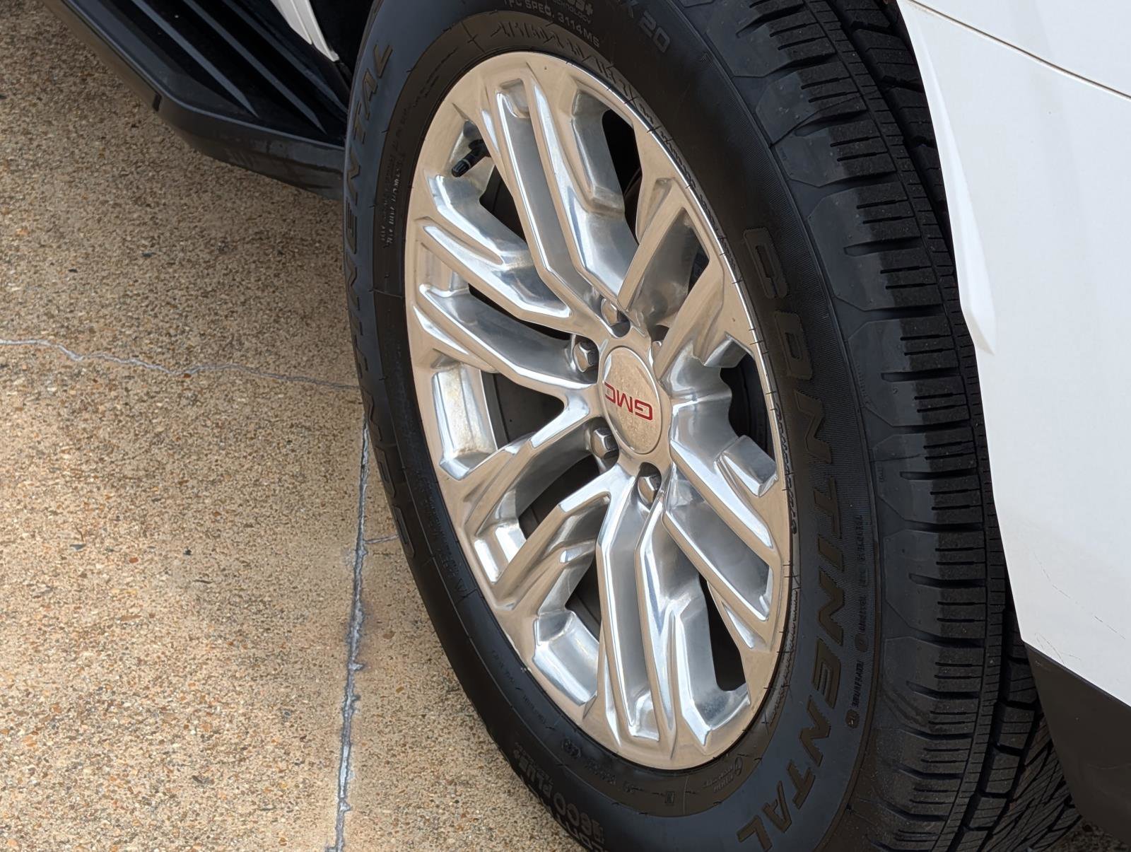 2022 Gmc Yukon SLT photo 8