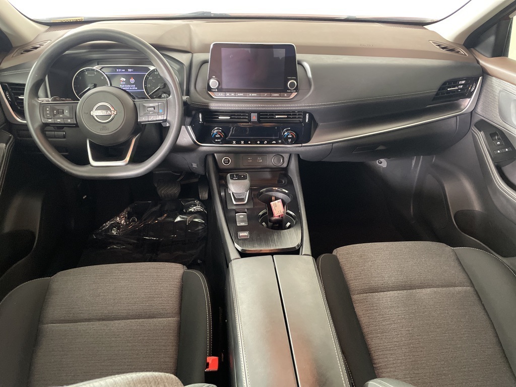 2022 Nissan Rogue SV photo 33