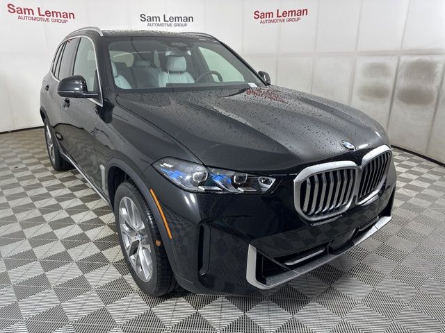New 2025 Black BMW xDrive40i image 2