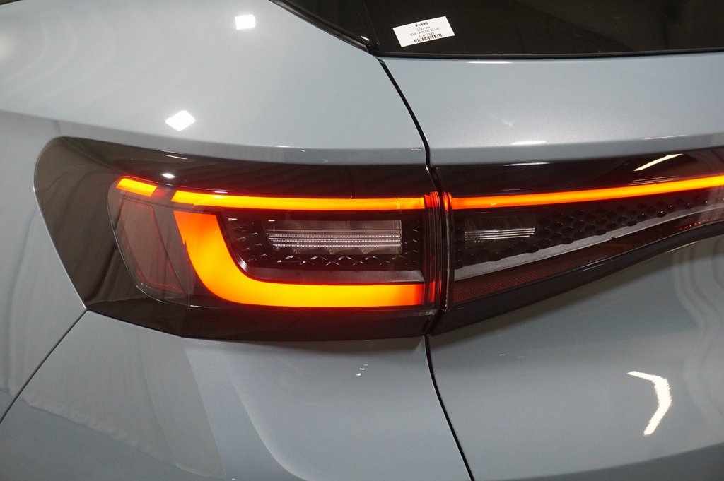 2025 Volkswagen ID.4 Pro Plus photo 36