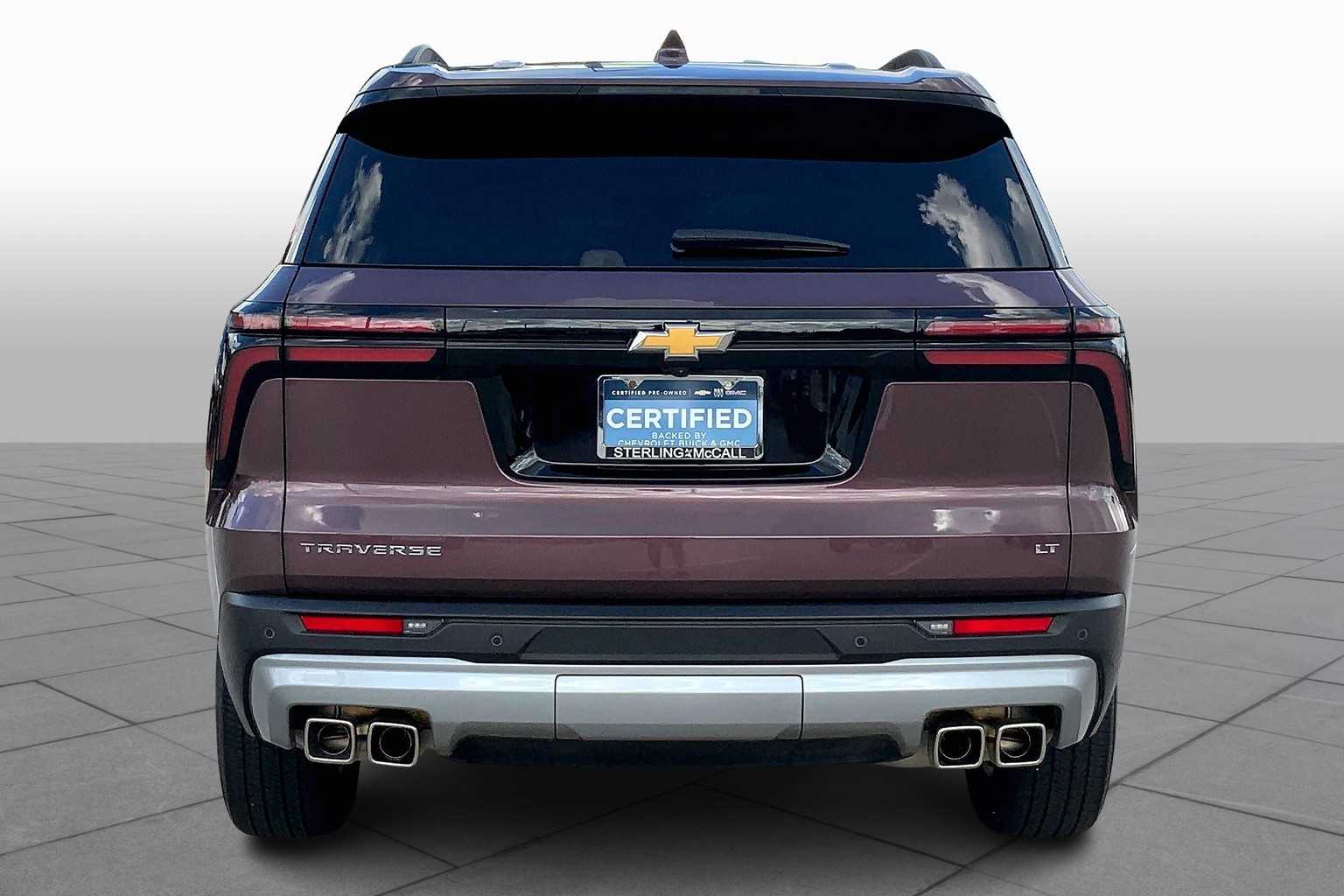 2024 Chevrolet Traverse photo 4