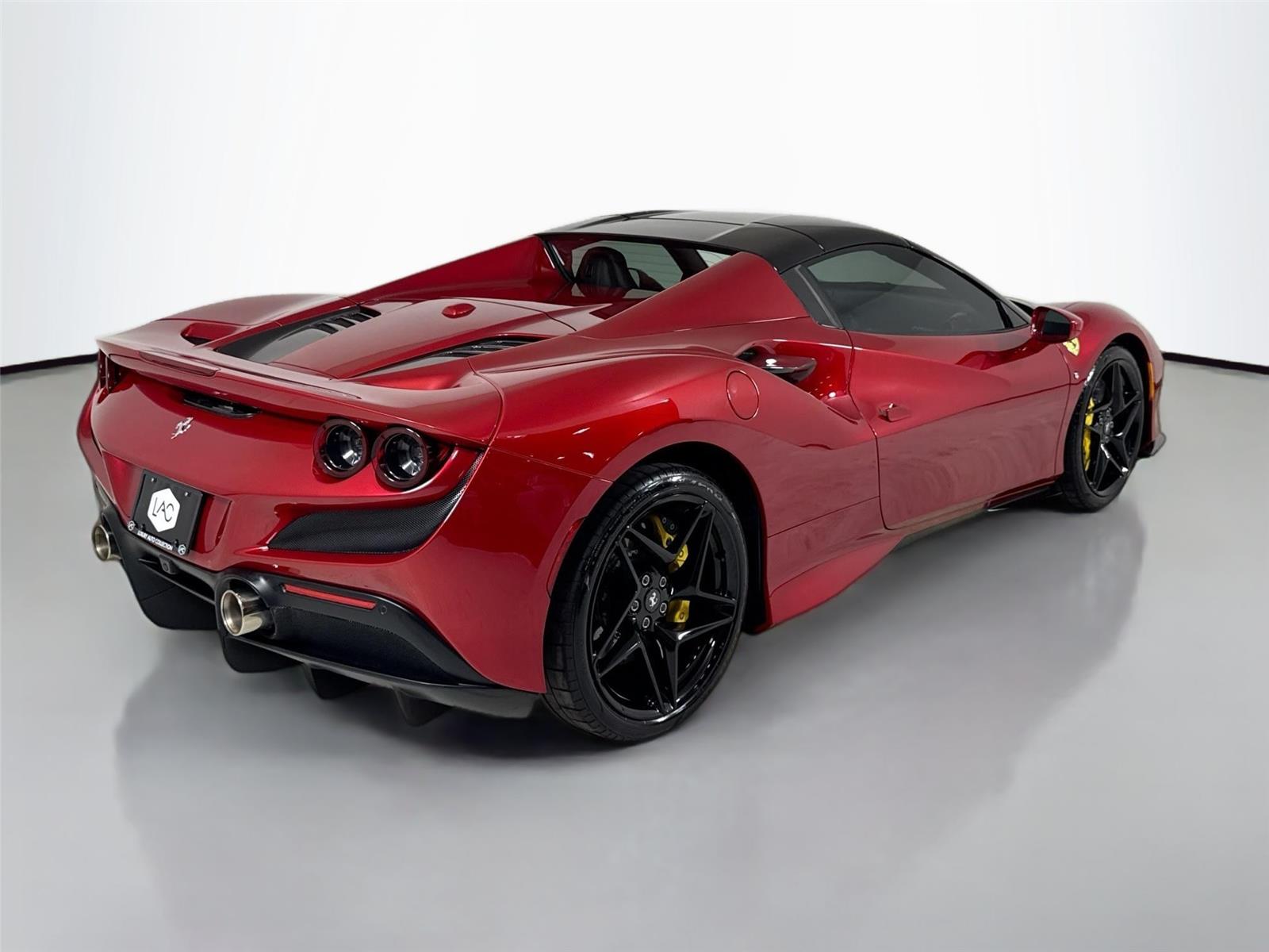 2022 Ferrari F8 Spider Base photo 44