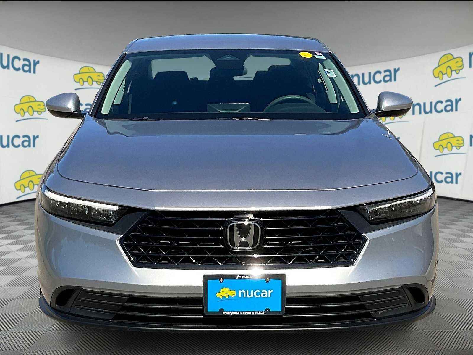 2023 Honda Accord LX photo 2