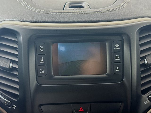 2018 Jeep Cherokee Latitude photo 11
