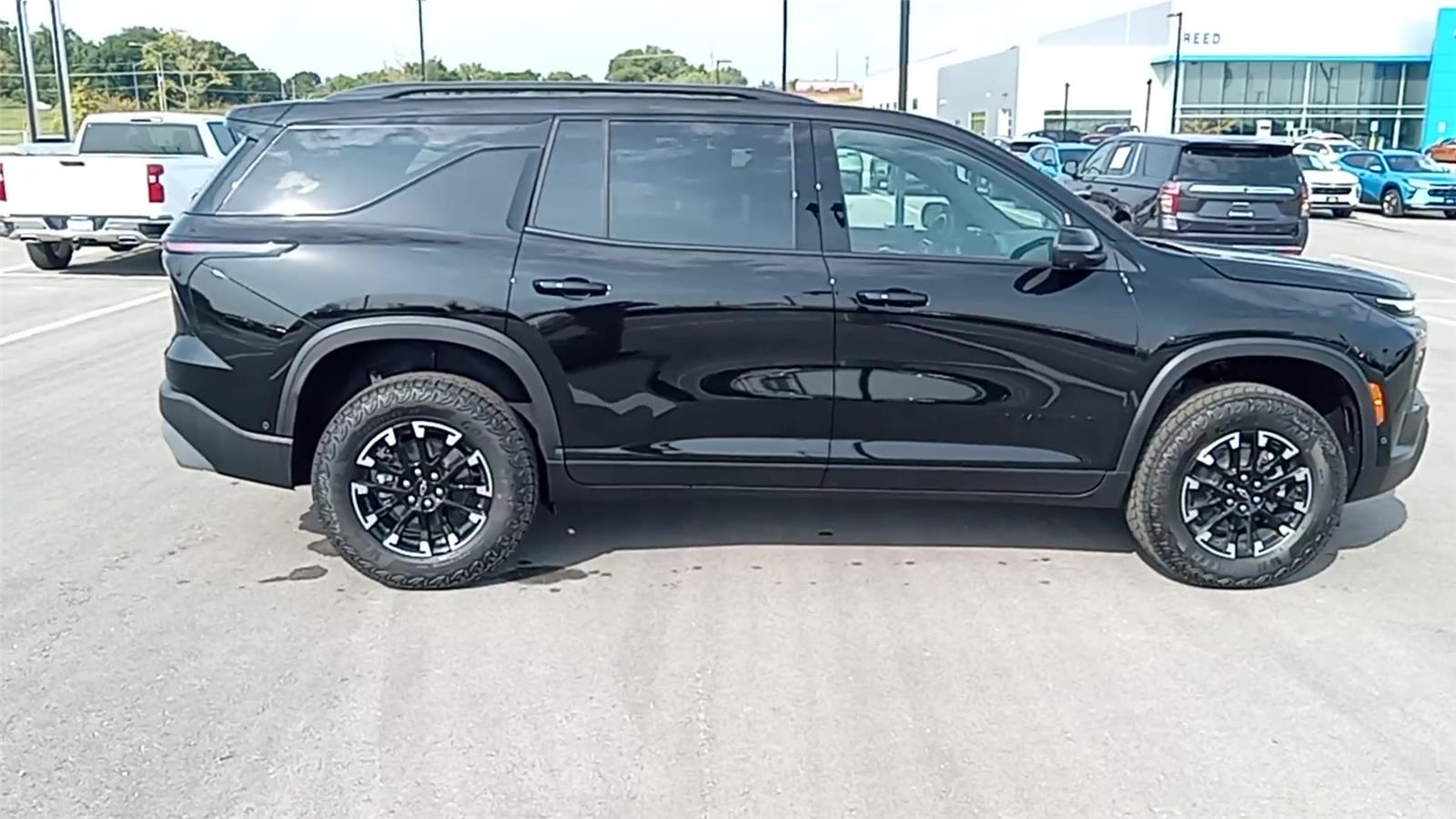 2026 Chevrolet Traverse Z71 photo 7