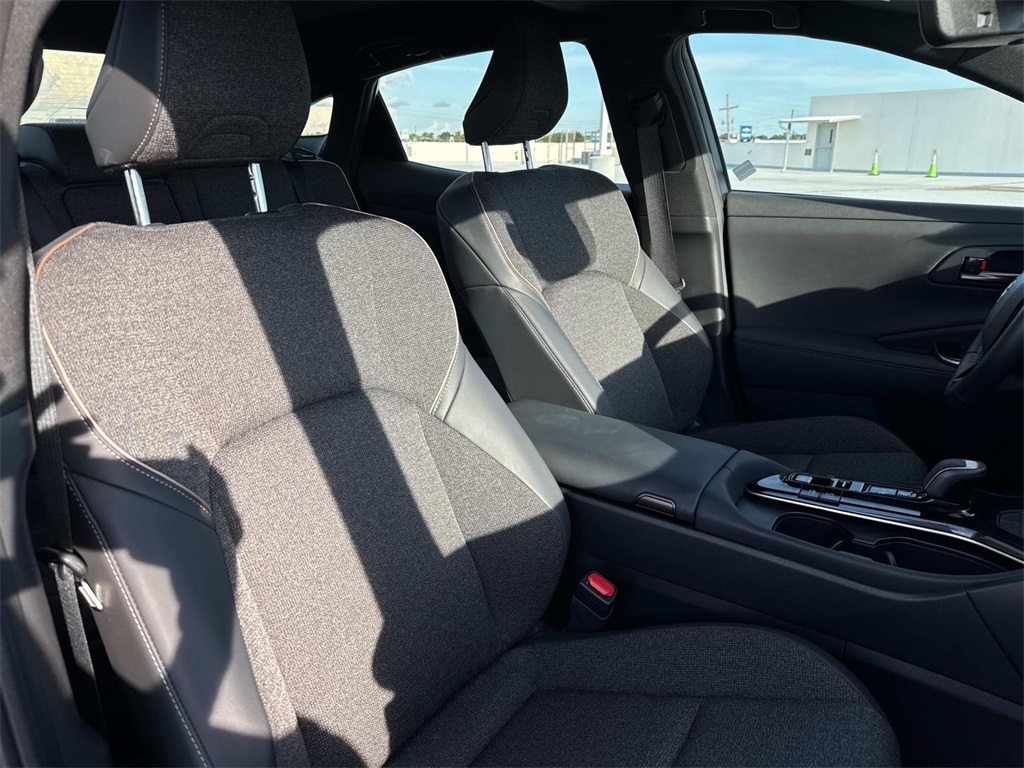 2024 Toyota Crown XLE photo 10