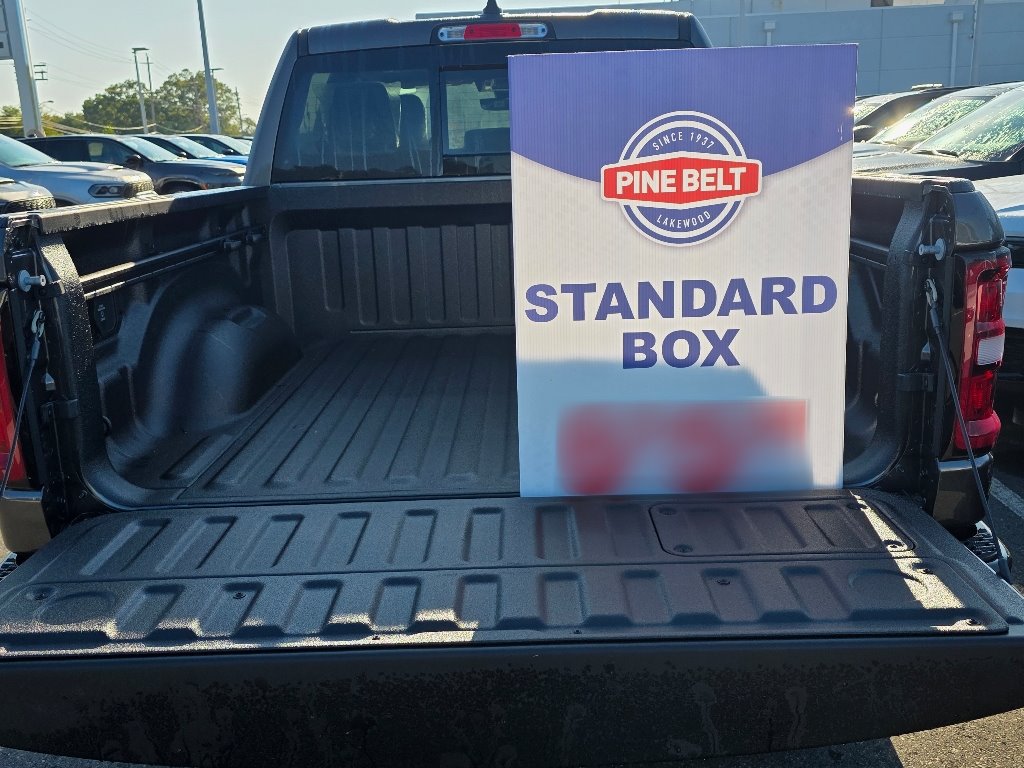 2026 Ram 1500 Laramie photo 3