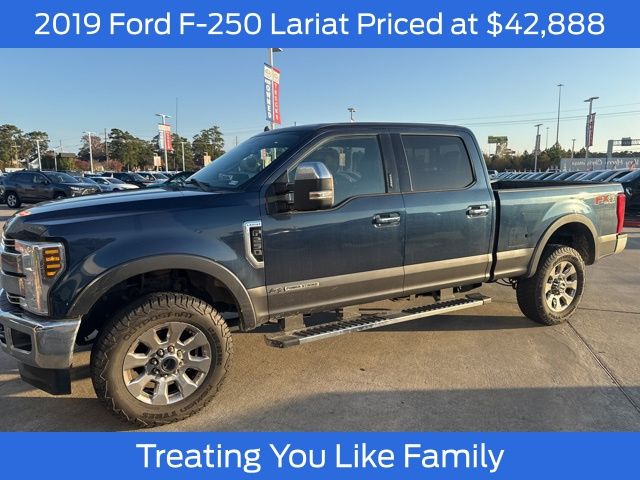 2019 Ford F-250 Super Duty Lariat's photo