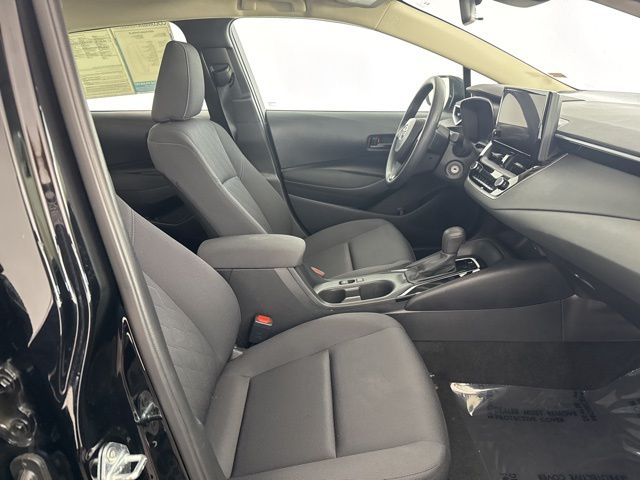 2024 Toyota Corolla LE photo 19