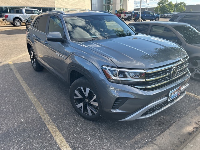 Used 2021 Volkswagen Atlas Cross Sport SE with VIN 1V2LC2CA2MC219257 for sale in Apple Valley, Minnesota