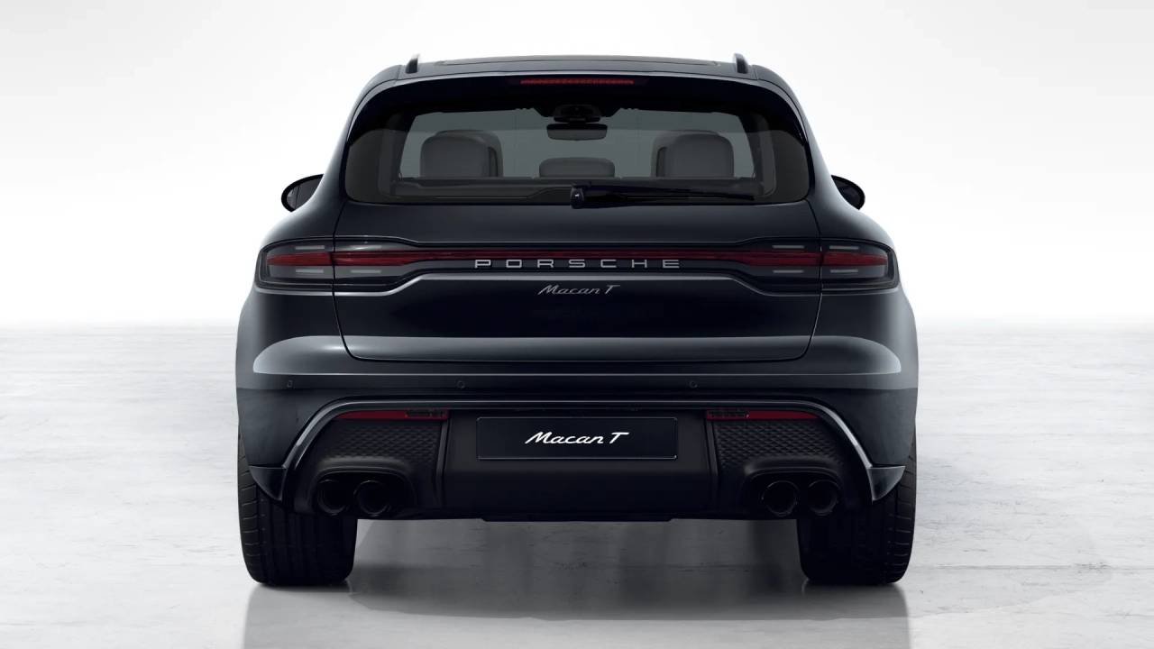 2026 Porsche Macan T photo 7