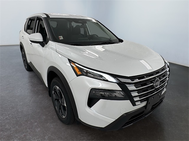 2026 Nissan Rogue SV's photo
