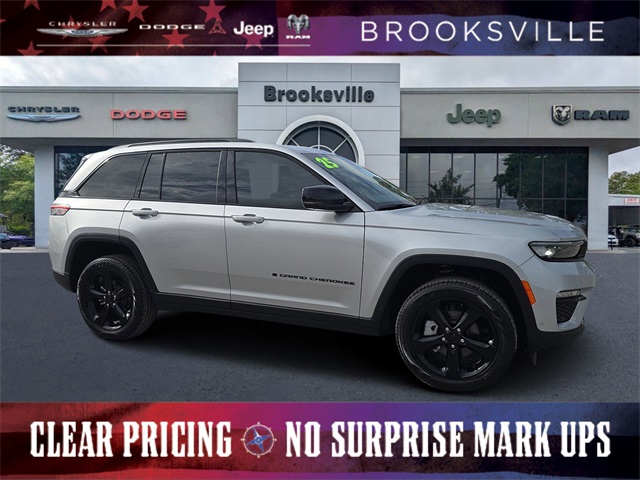 2025 Jeep Grand Cherokee Limited's photo