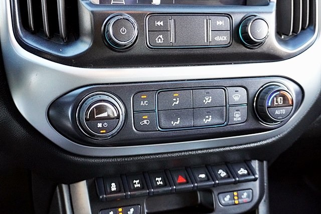 Used 2022 Black Chevrolet ZR2 image 29