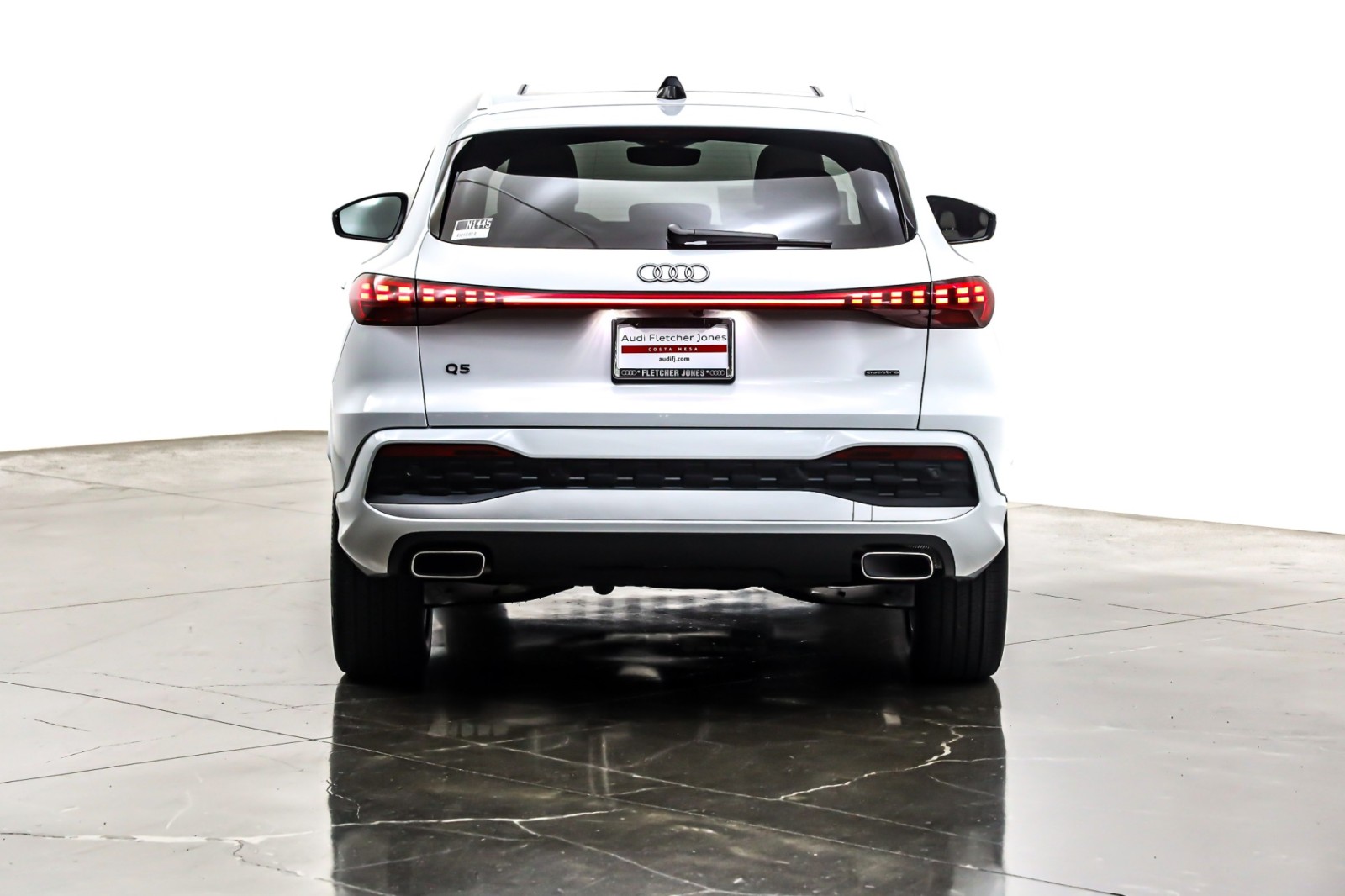 2025 Audi Q5 Premium TFSI photo 3