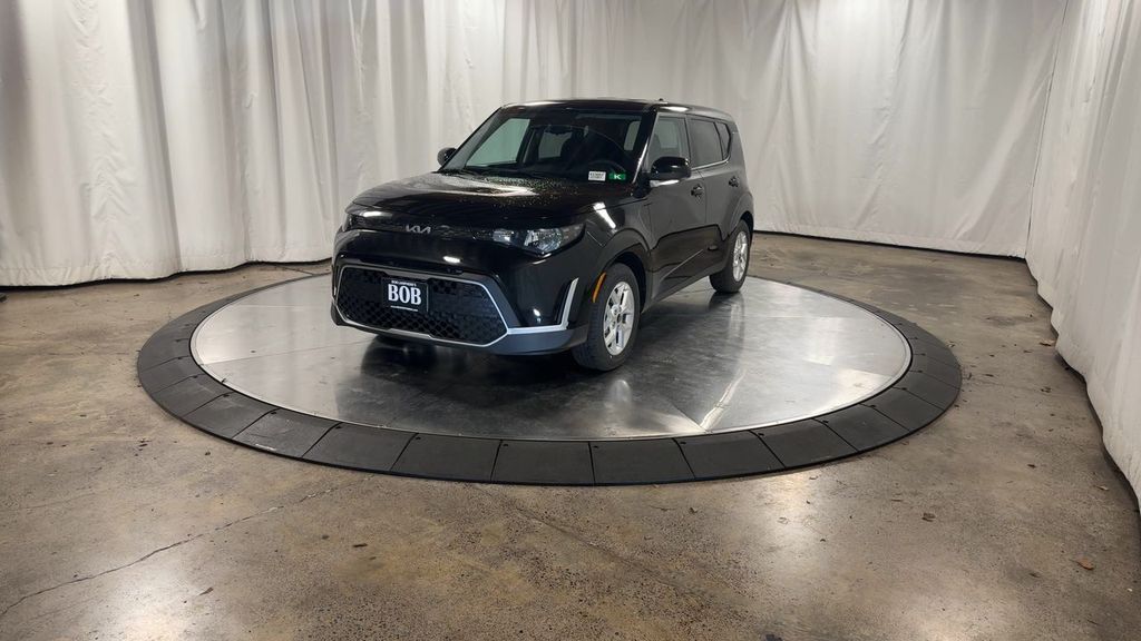 2025 Kia Soul S photo 4