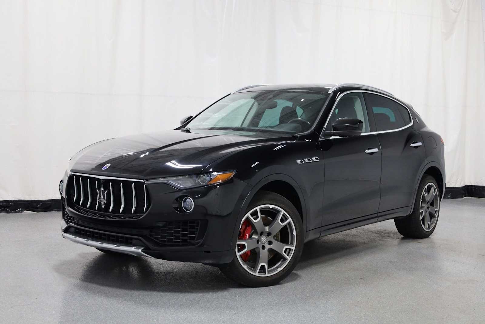 2017 Maserati Levante S's photo