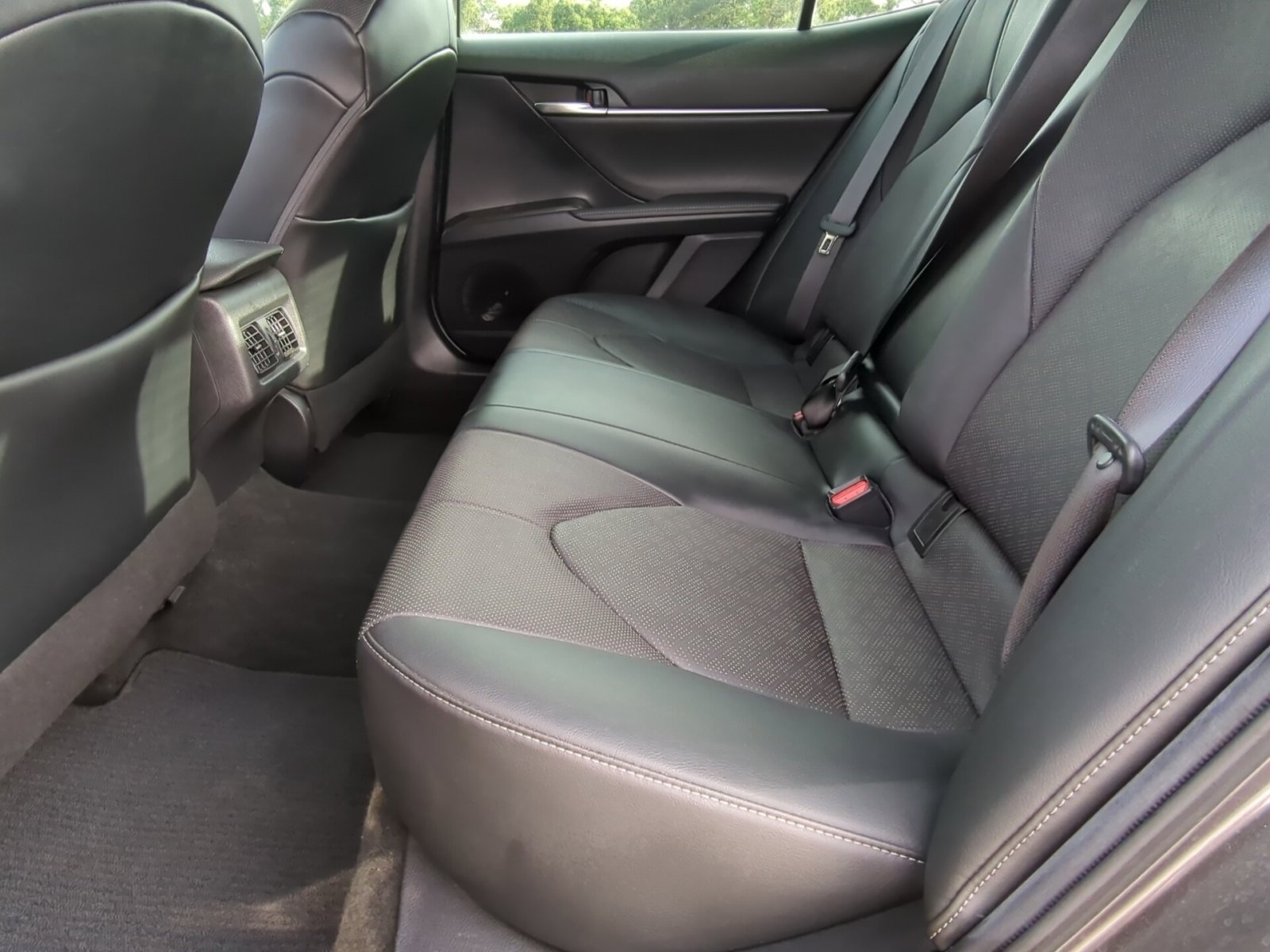 2021 Toyota Camry XSE photo 25