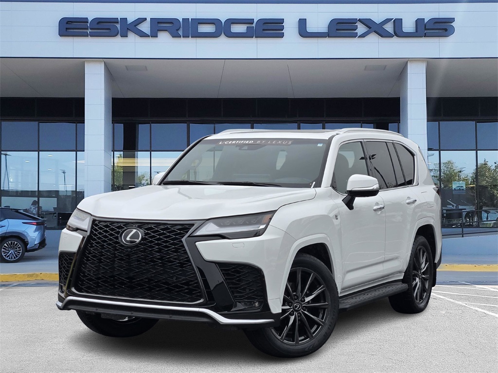 2022 Lexus LX F-Sport's photo