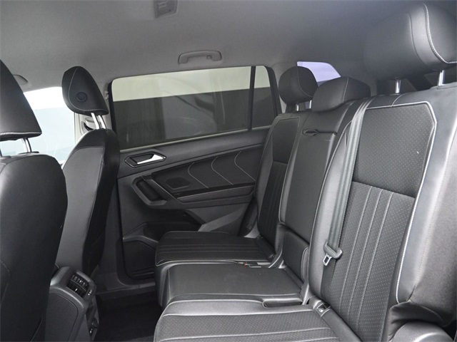 2022 Volkswagen Tiguan SE photo 10