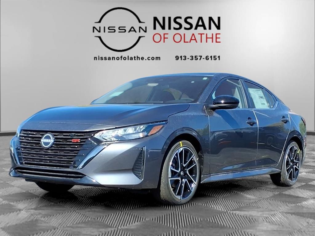 2025 Nissan Sentra SR's photo