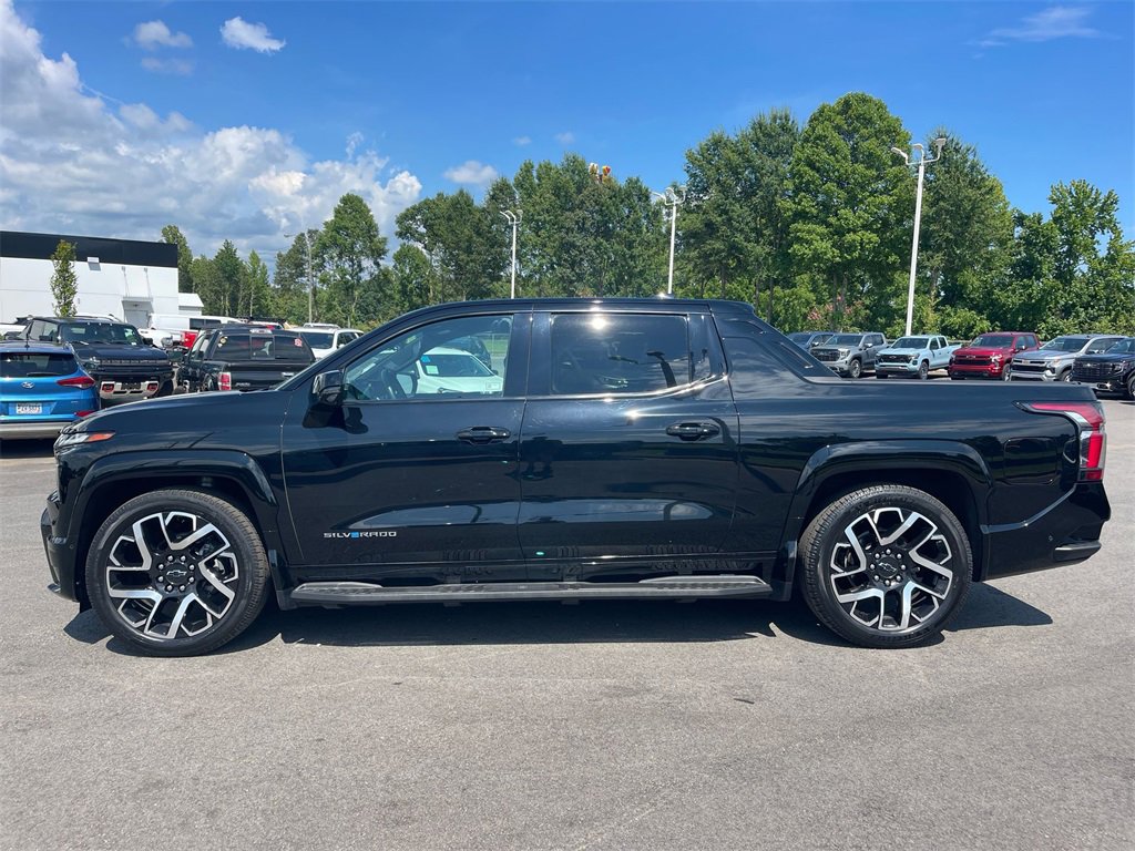 Used 2024 Chevrolet Silverado EV RST with VIN 1GC40ZEL8RU000259 for sale in Reidsville, NC
