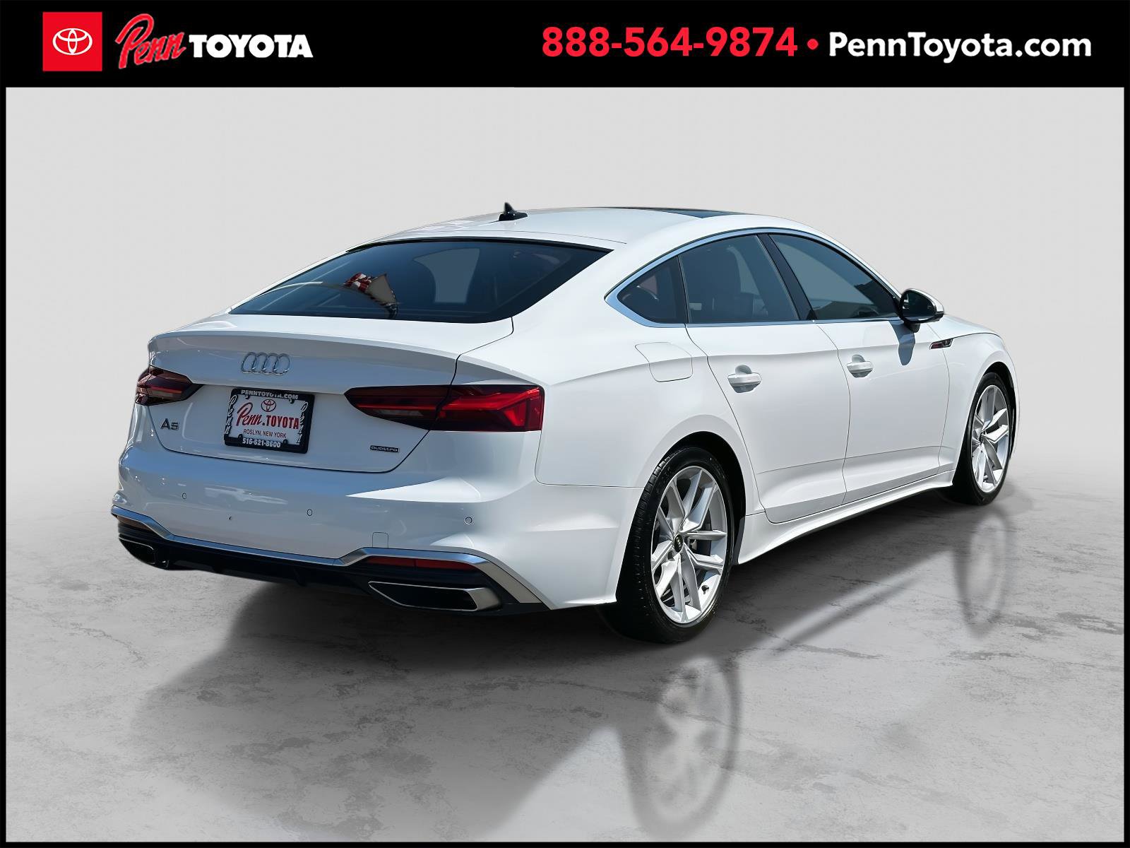 2024 Audi A5 45 S line Premium Plus photo 3