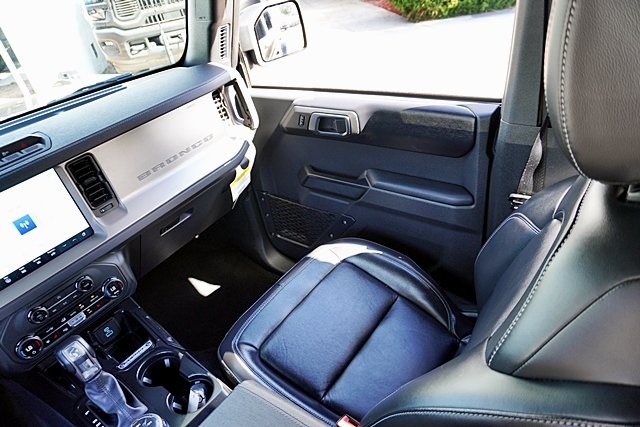 Used 2025 Black Ford Outer Banks image 20