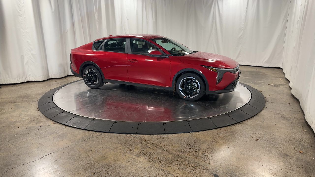 2025 Kia K4 EX photo 2