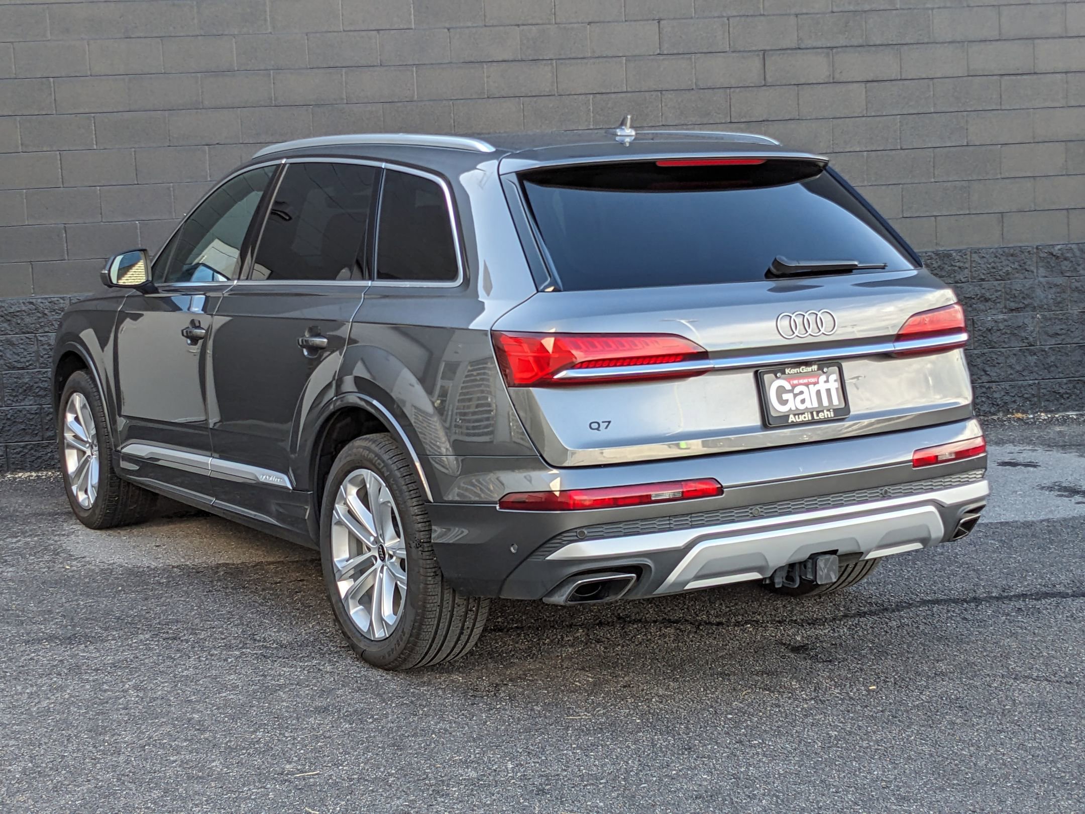 2025 Audi Q7 Premium Plus photo 4