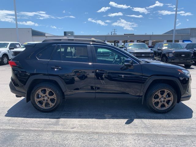 2024 Toyota RAV4 Hybrid photo 8