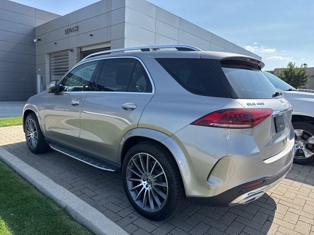 2022 Mercedes Benz GLE 450 4MATIC photo 4