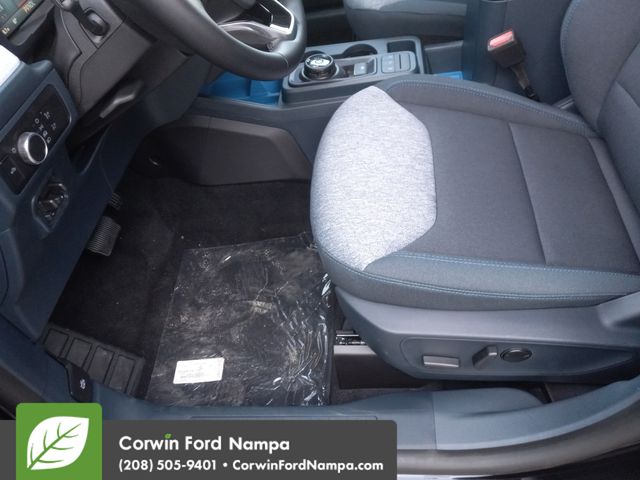2025 Ford Maverick XLT photo 12