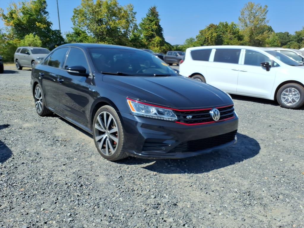 2018 Volkswagen Passat V6 GT photo 3