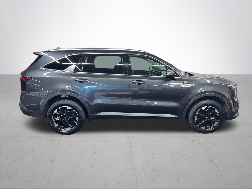 2024 Kia Sorento S photo 8
